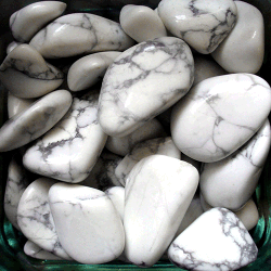 Howlite